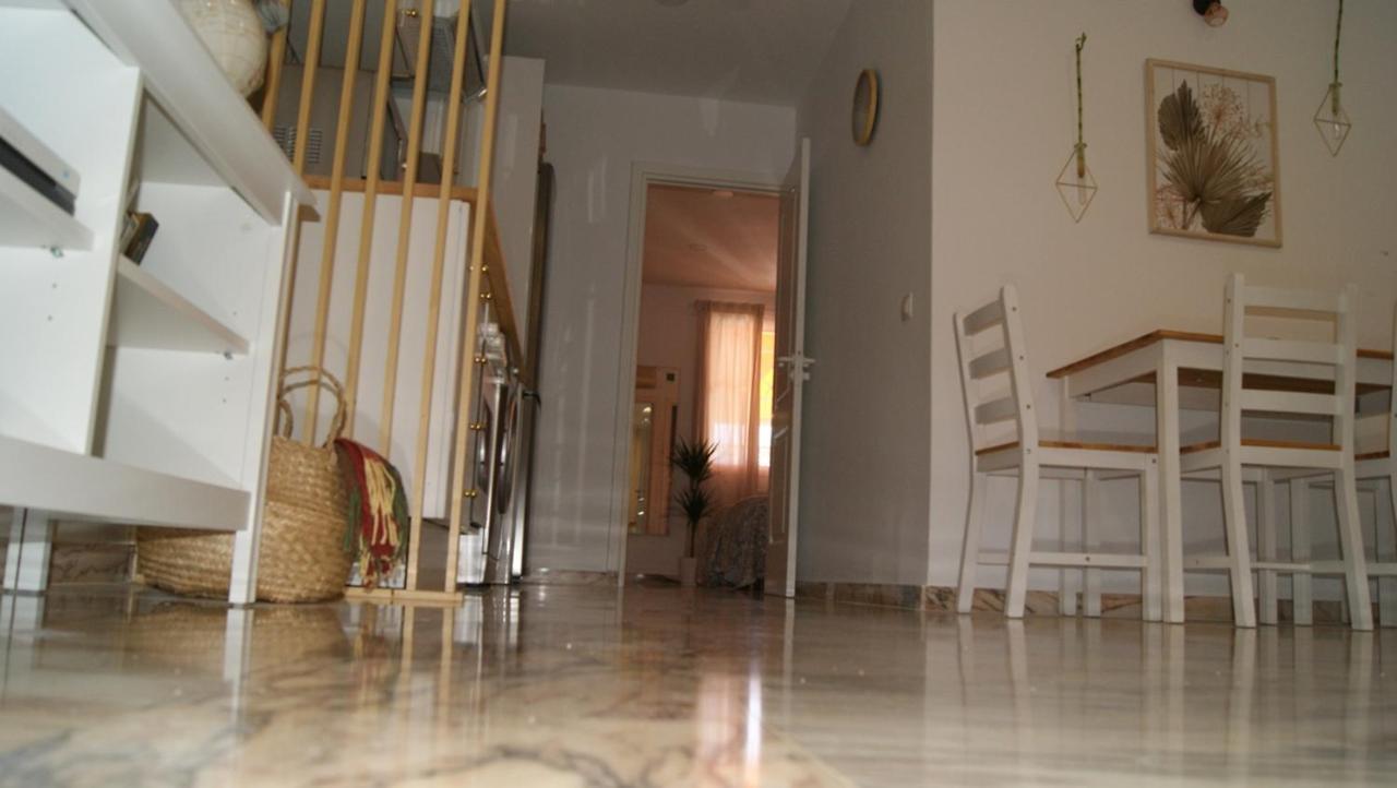Sevilla Brisas Vip Valencina De La Concepcion Exteriör bild