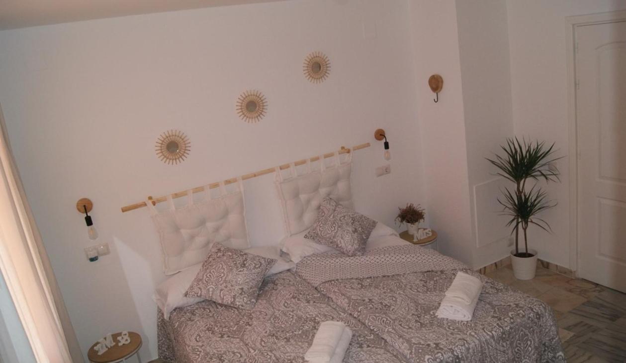Sevilla Brisas Vip Valencina De La Concepcion Exteriör bild