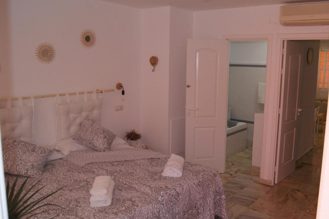 Sevilla Brisas Vip Valencina De La Concepcion Exteriör bild