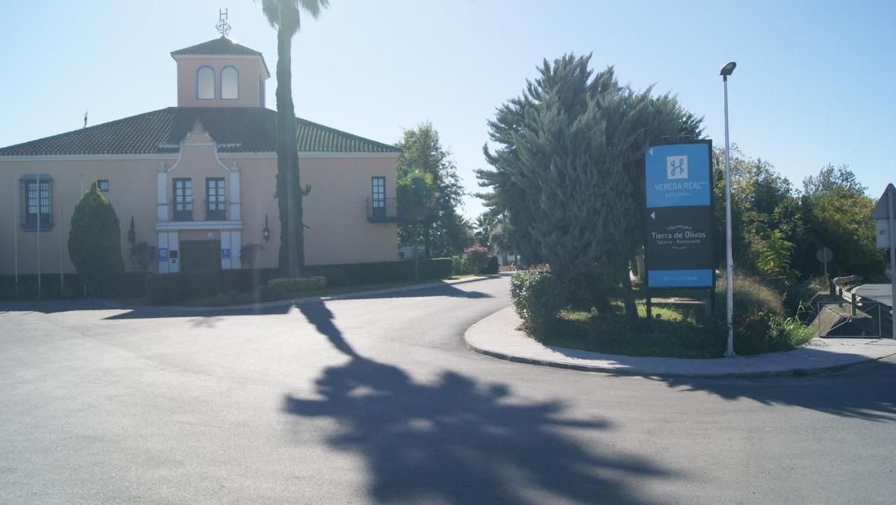 Sevilla Brisas Vip Valencina De La Concepcion Exteriör bild