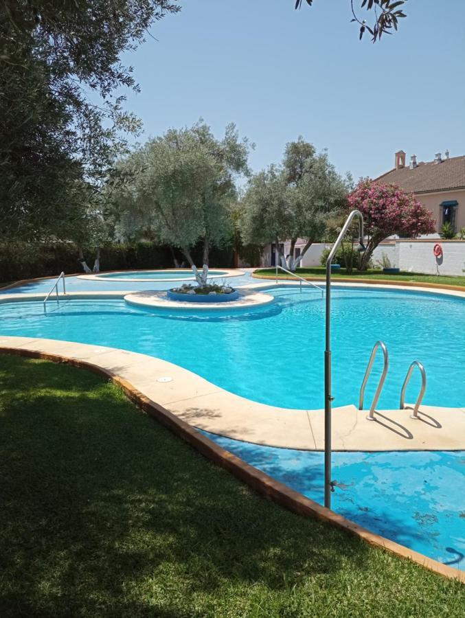 Sevilla Brisas Vip Valencina De La Concepcion Exteriör bild